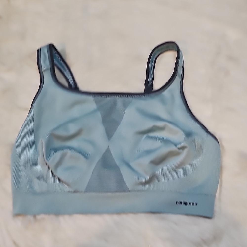 Patagonia Women's Light Green Sports Bra - Womens Size 40 C/D